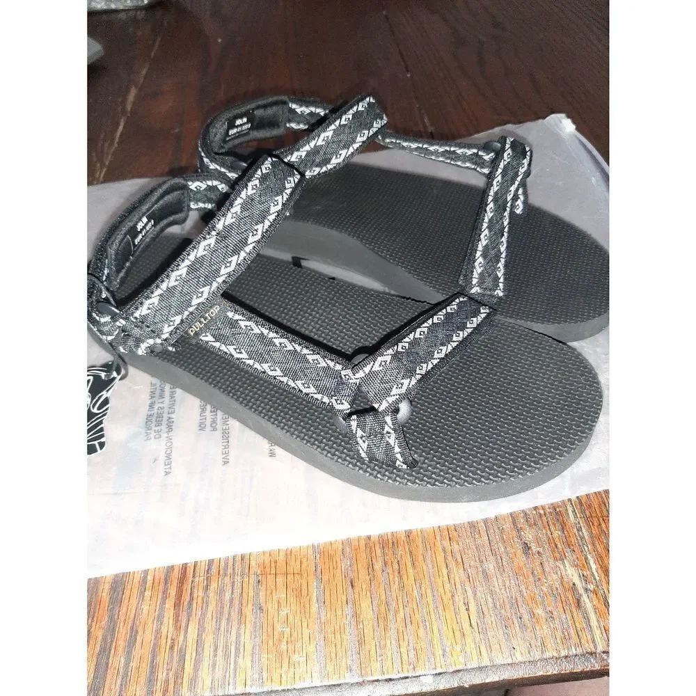 New Men's 8 Black Grey Pulltop Cloud Walk Jolin Summer Sandals Beach Sho…